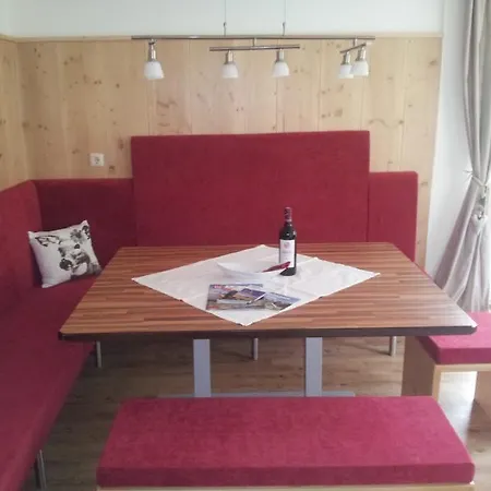Apartman Haus Leo *